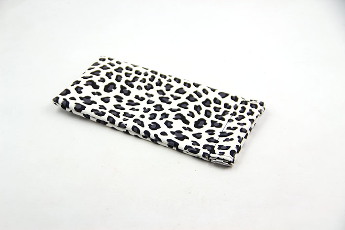 Factory supply lightweight and small size glasses pouch