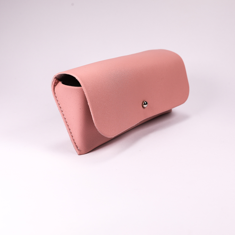 The Glasses Case Comes in Three Colors And Looks Like A Leather Bag