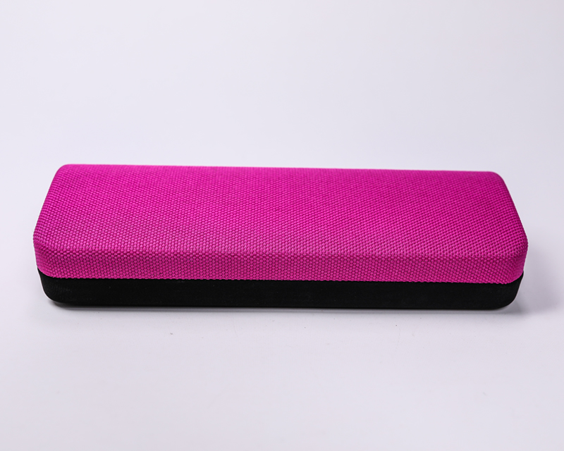 2021 Glasses case Glasses case comes in four colors